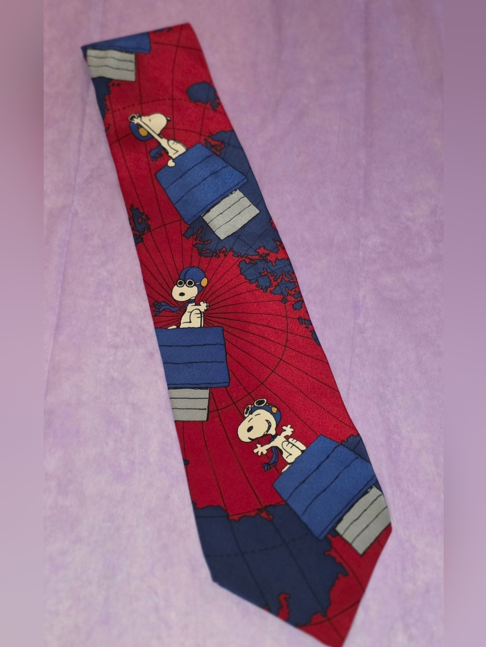 PEANUTS - Manhattan Menswear Group Red Baron Snoopy Aviator Tie Red Vintage